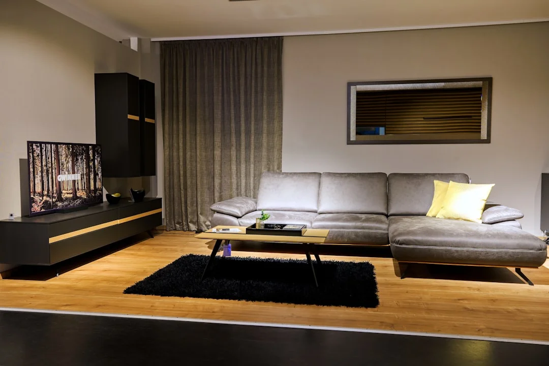black sofa living room ideas - home decor idea 2